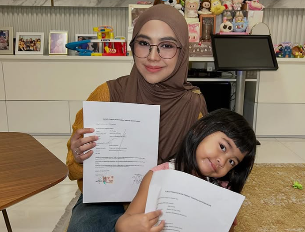 Anak Ria Ricis Jadi Ibu Kos di Usia 3 Tahun, Netizen: 
