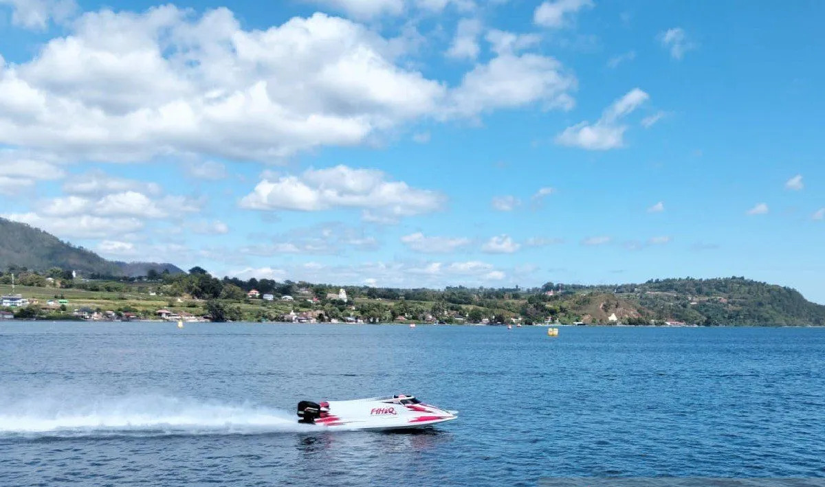 F1 Powerboat 2025 Panaskan Danau Toba! 24 Pembalap Dunia Adu Kecepatan, Ada Band Cokelat Hingga Tontonan Gratis