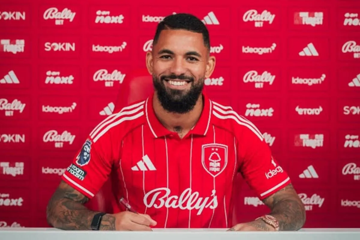 Nottingham Forest Resmi Gaet Douglas Luiz dari Juventus! Transfer 'Diam-Diam' Ini Bisa Pecah Rekor Klub