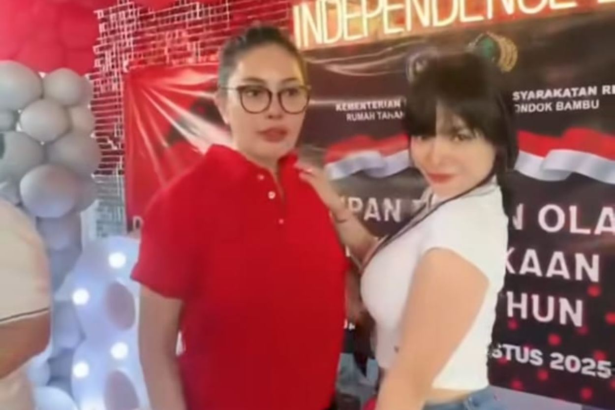 Bikin Heboh! Dinar Candy dan Nikita Mirzani 'Party' di Rutan, Begini Momen Mereka Berjoget Bareng Warga Binaan