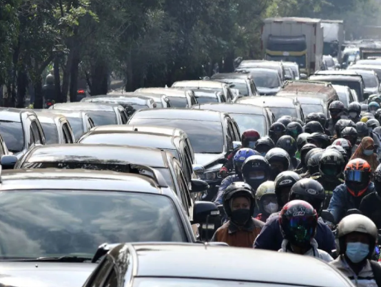 Gempa Saat Lagi Nyetir Mobil? Begini Cara Aman Biar Nggak Panik!