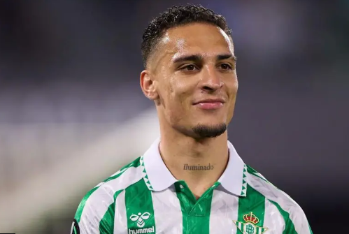 Transfer Antony ke Real Betis? MU Dapat Tawaran Baru yang Bikin Gempar!