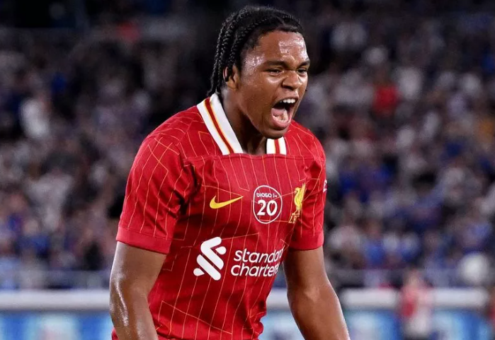 Rio Ngumoha Jadi Pahlawan Liverpool, Cetak Gol Menit 100 dan Bikin Arne Slot & Van Dijk Girang!