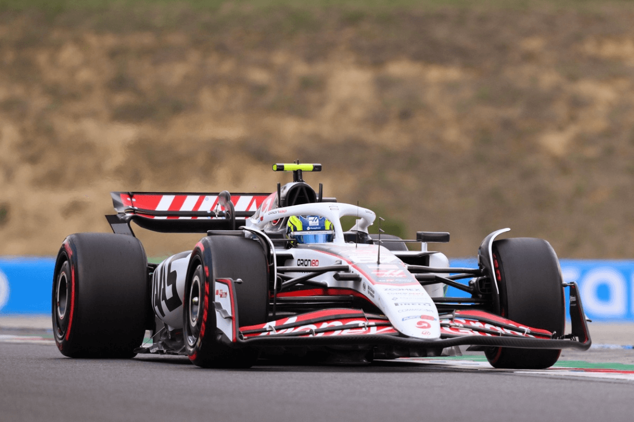 Toyota Resmi Gandeng Haas di F1, tapi Kesiapan 2026 Masih Jadi Tanda Tanya