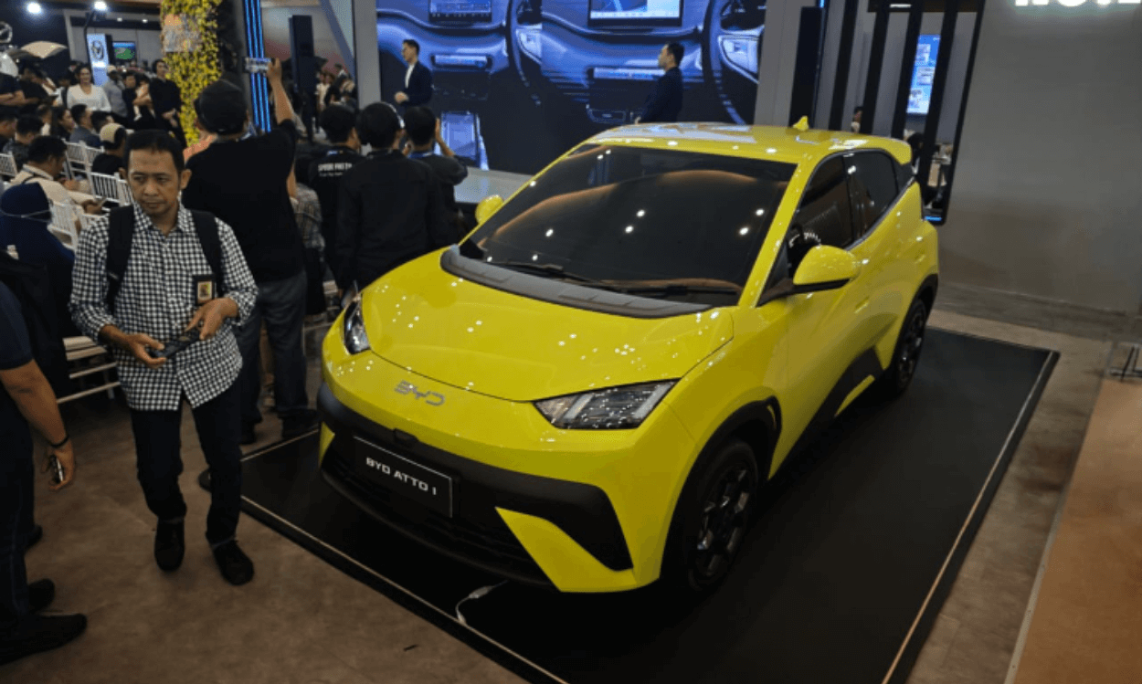BYD Atto 1 Resmi Mejeng di GIIAS Surabaya, Harga OTR Jatim Mulai Rp 209 Juta Bikin Kaget!