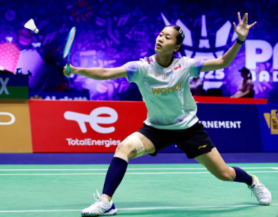 Putri KW Tembus Perempat Final Kejuaraan Dunia 2025, Pecah Rekor Pribadi!