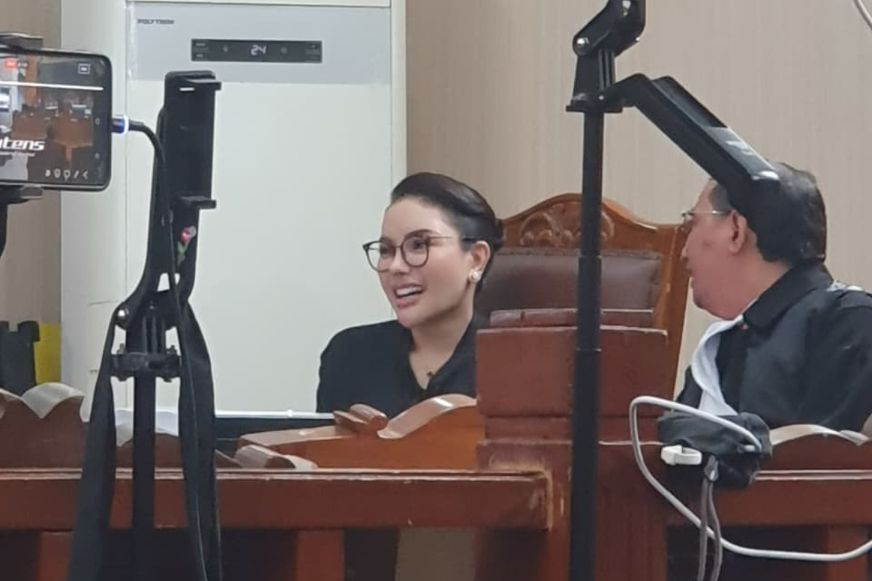 Tebus Rp15 M? Owner Daviena Skincare Ungkap Ancaman Nikita Mirzani di Persidangan