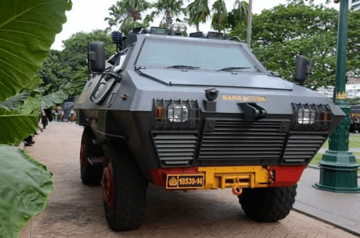 Seberat Ini! Begini Spesifikasi Mobil Barracuda 4x4 Andalan Brimob