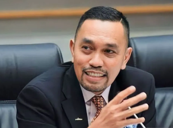 Daftar Harga Mobil Mewah Ahmad Sahroni yang Bikin Geger Usai Rumahnya Dijarah Warga!