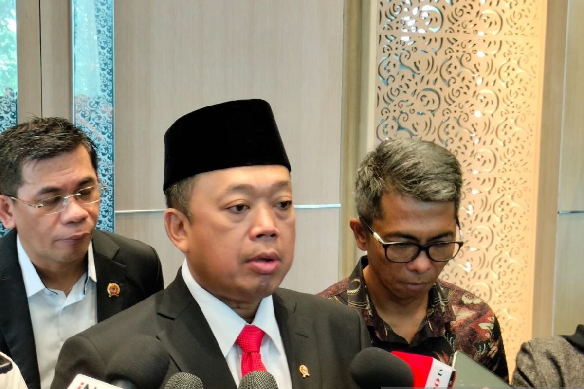 Menteri ATR Nusron Wahid Minta Maaf Usai Rencana Ambil Tanah Rakyat, Ternyata Cuma Candaan?