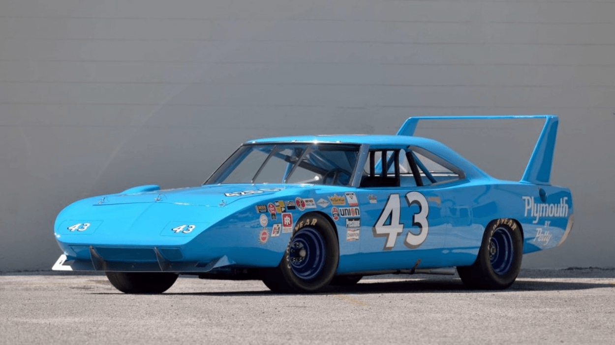 Mobil Plymouth Superbird 1970 Punya Kisah Keren, Ternyata Milik Sang Ibu dari Legenda Balap Sam Posey