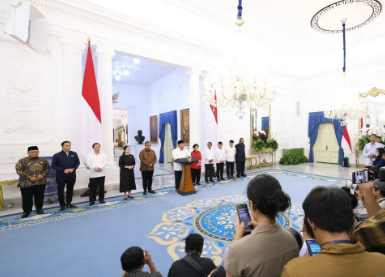 Prabowo Minta DPR Undang Dialog Demonstran, Tunjangan & Jalan-Jalan ke Luar Negeri Bakal Dicabut!