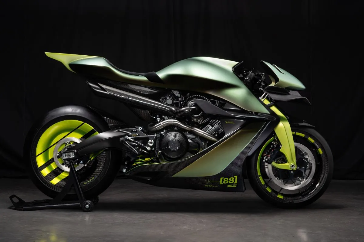 Rumah Ahmad Sahroni Diserbu Massa, Superbike Langka Rp3,8 Miliar Diduga Jadi Sasaran! Berikut Spesifikasinya!