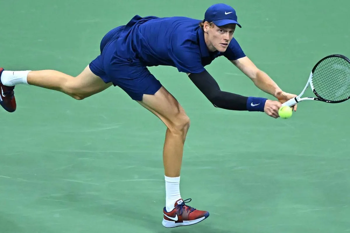Jannik Sinner Tundukkan Alexander Bublik 6-1, 6-1, 6-1 dan Melaju ke Perempat Final US Open