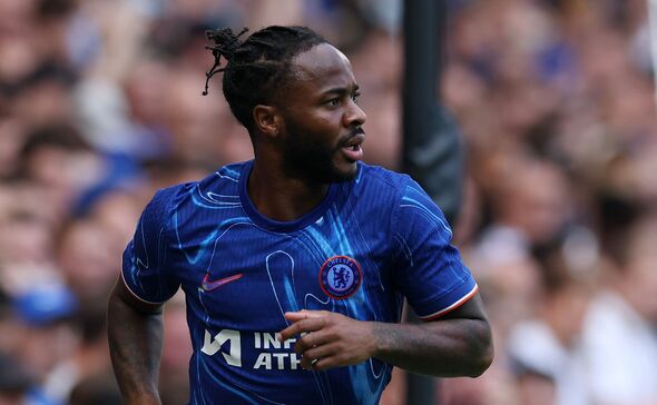 Merasa Nggak Guna, Chelsea Siap Tendang Raheem Sterling, Kontrak Bisa Diputus Sepihak!