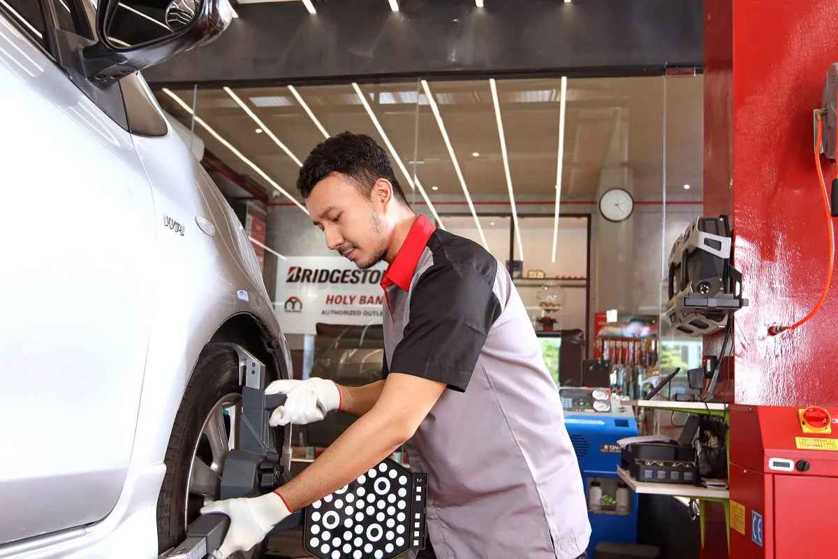 Jelang Libur Panjang, Jangan Lupa Cek Kondisi Ban, Bahaya Ban Aus!
