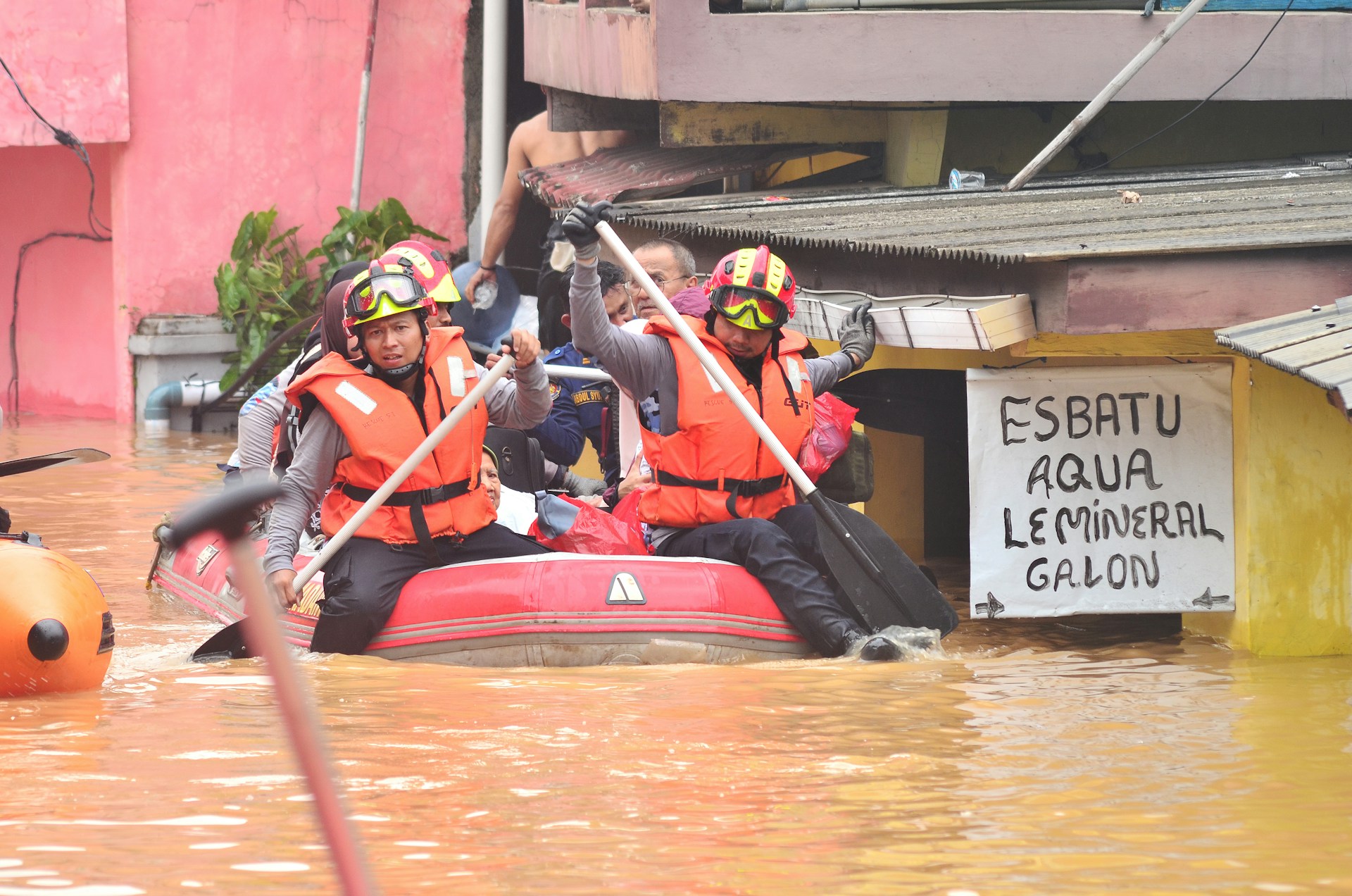Ngeri! Bukan Cuma Jakarta, Ini 8 Kota di Indonesia yang Diprediksi Hilang pada 2050!