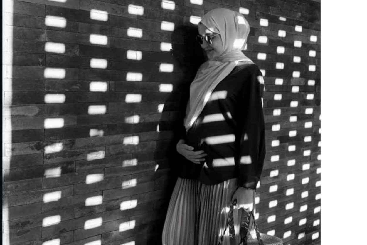 Kabar Bahagia Datang dari Zaskia Sungkar, Hamil Anak Ketiga Setelah Adopsi Bayi Perempuan!