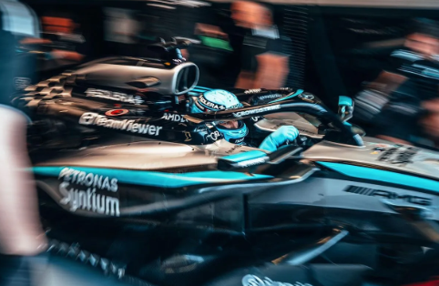 F1 GP Italia: George Russell Malu Usai Mercedes Tertinggal dari Ferrari!