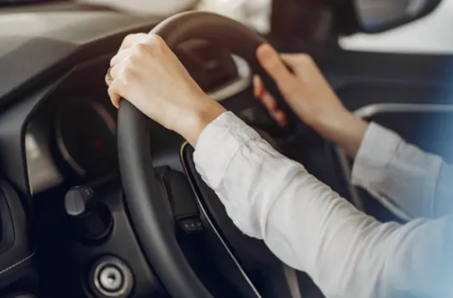 Power Steering Mobil: Fungsi, Cara Kerja, dan Alasan Kenapa Penting Banget!