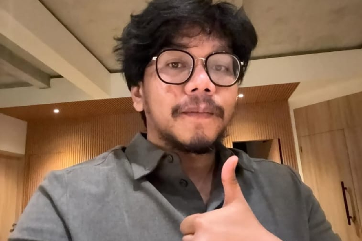 Vokal Kritik Pemerintah, YouTuber Ferry Irwandi Terancam Dilaporkan Jenderal TNI! Ada Apa Sebenarnya?