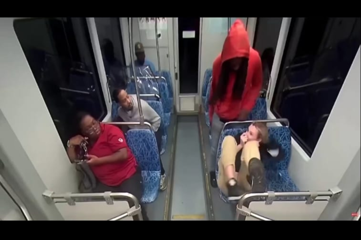 Brutal! Video Pembunuhan Pengungsi Ukraina di Kereta AS Bikin Geger, Ini Kronologi Lengkapnya