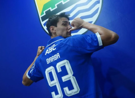 Persib vs Persebaya: Federico Barba Janji Debut Sensasional di GBLA!