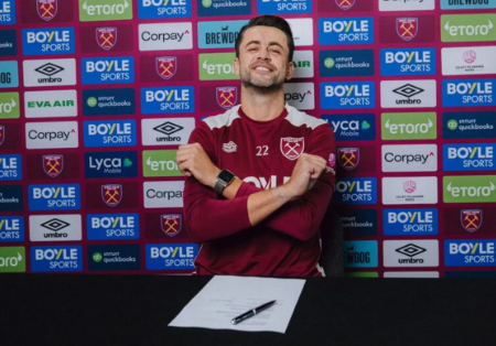 West Ham Resmi Pulangkan Lukasz Fabianski, Kiper Senior yang Bikin Fans Heboh!