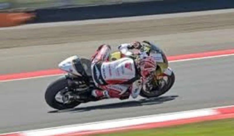 Mario Aji Gagal Tembus Papan Tengah, Arbi Alami Nasib Apes di MotoGP San Marino 2025
