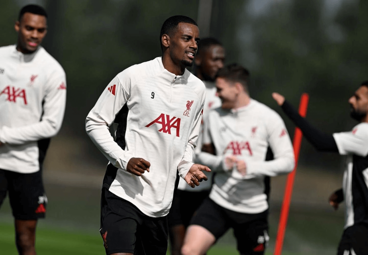The Reds Siap Hadapi Burnley dengan Pemain Bintangnya, Akankah Isak Jalani Laga Debut Malam Ini?