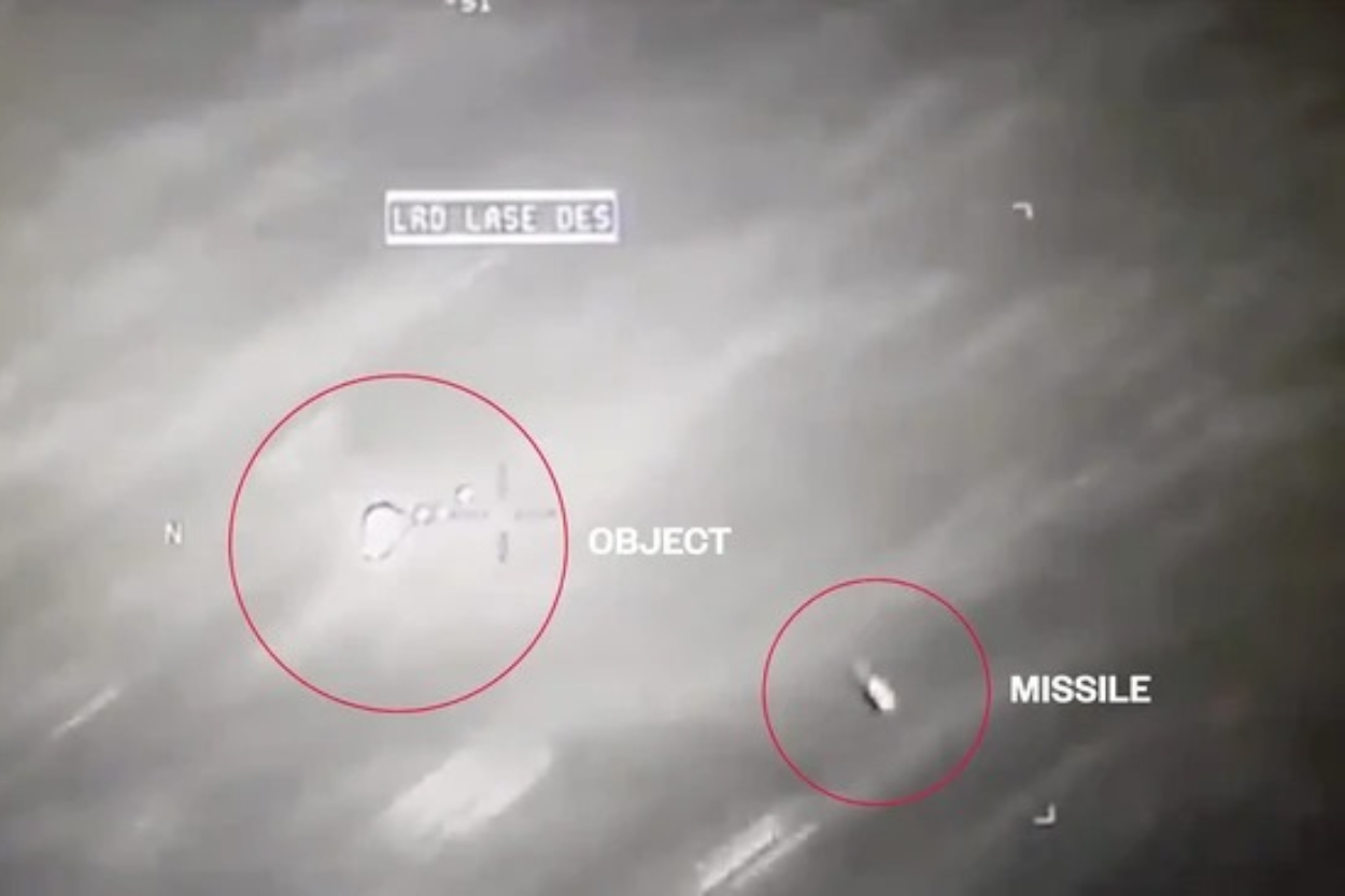Heboh! Viral Video UFO Kebal Serangan Rudal Hellfire Milik AS, Apa yang Sebenarnya Terjadi?