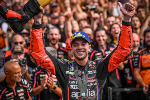 Marc Marquez Ungkap Duel Maut Lawan Bezzecchi di MotoGP San Marino 2025!