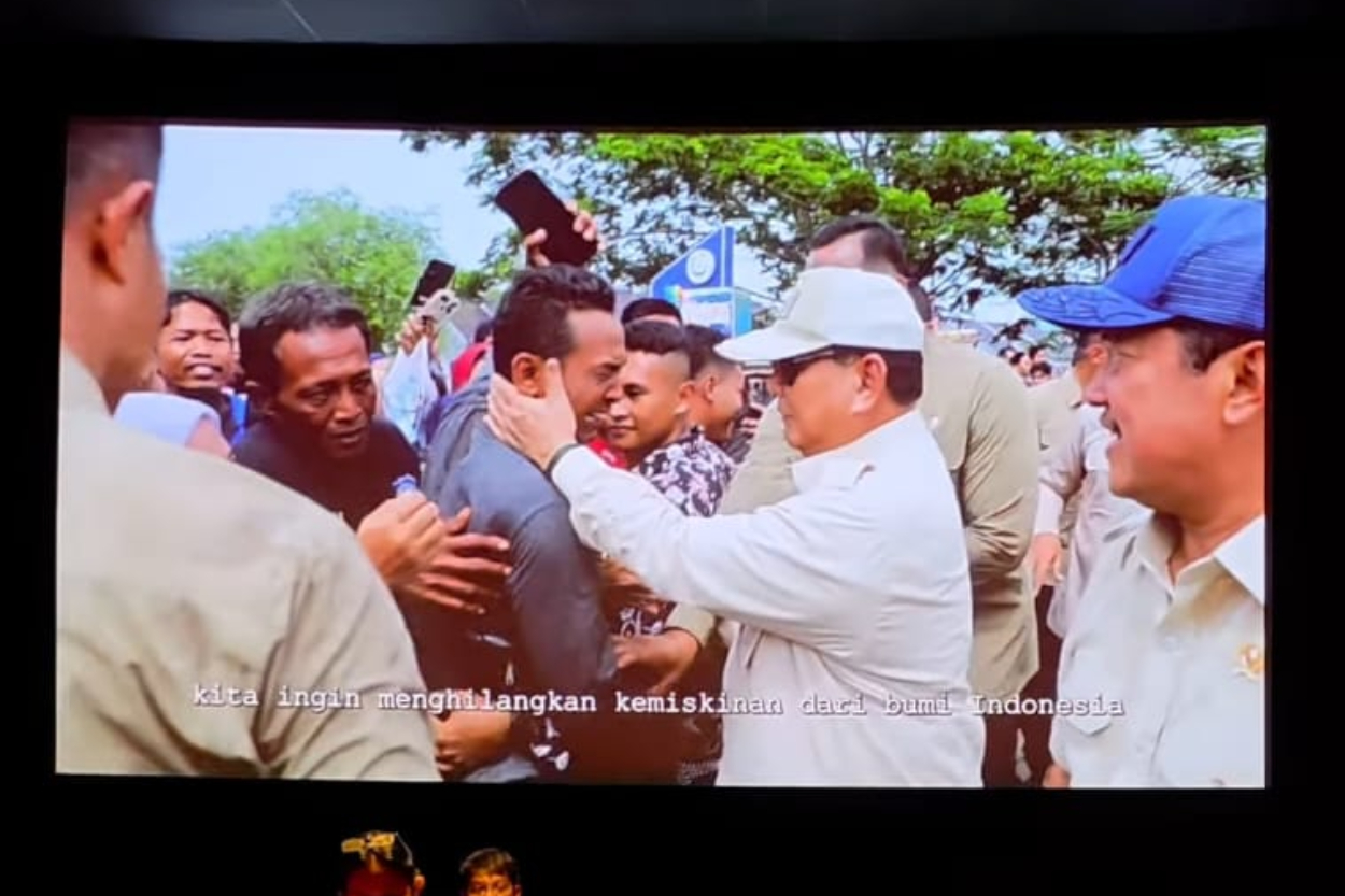 Viral Video Prabowo Muncul di Bioskop Sebelum Film, Ternyata Ini Alasannya!