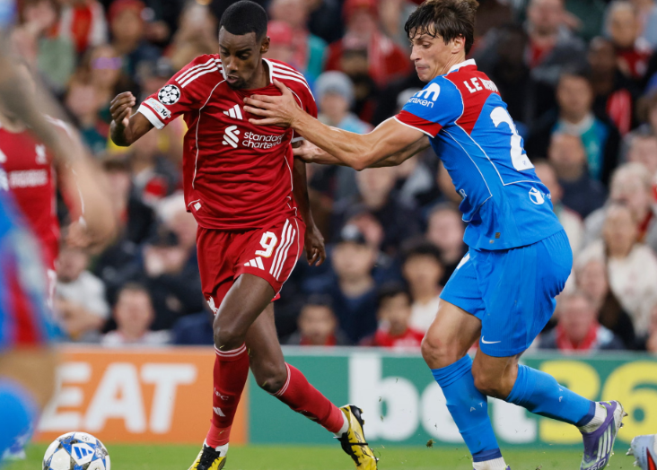 Alexander Isak Bikin Geger Anfield! Arne Slot Kaget Lihat Debut Striker Baru Liverpool