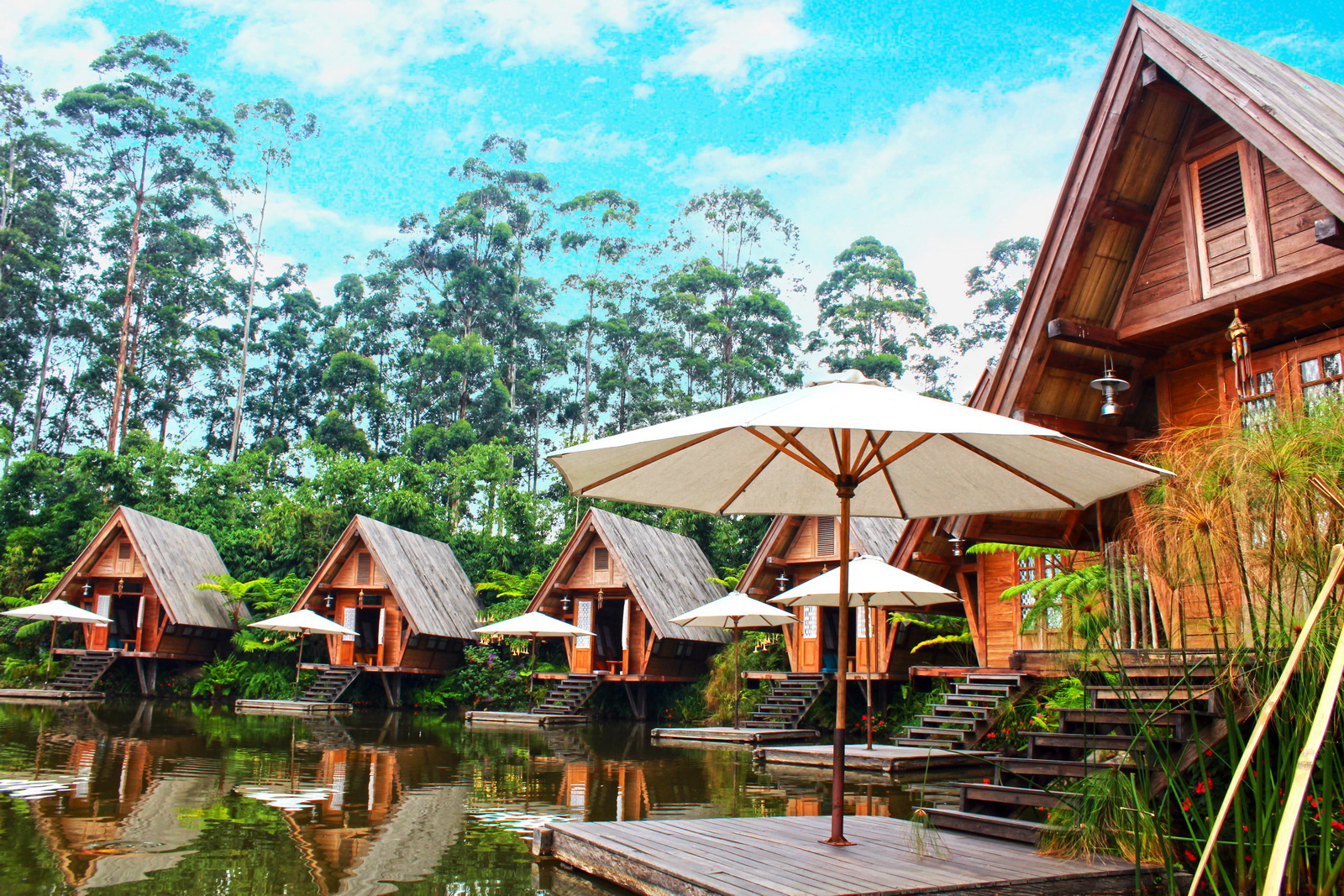 Viral! 3 Tempat Wisata di Bandung Ini Punya Penginapan Super Keren, Cocok Buat Healing!