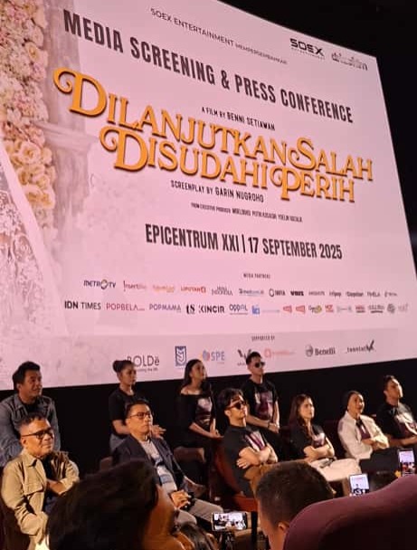 Dilanjutkan Salah, Disudahi Perih: Kevin Ardilova Talak Tiga Mikha Tambayong! Film Romcom Unik Siap Tayang 25 September