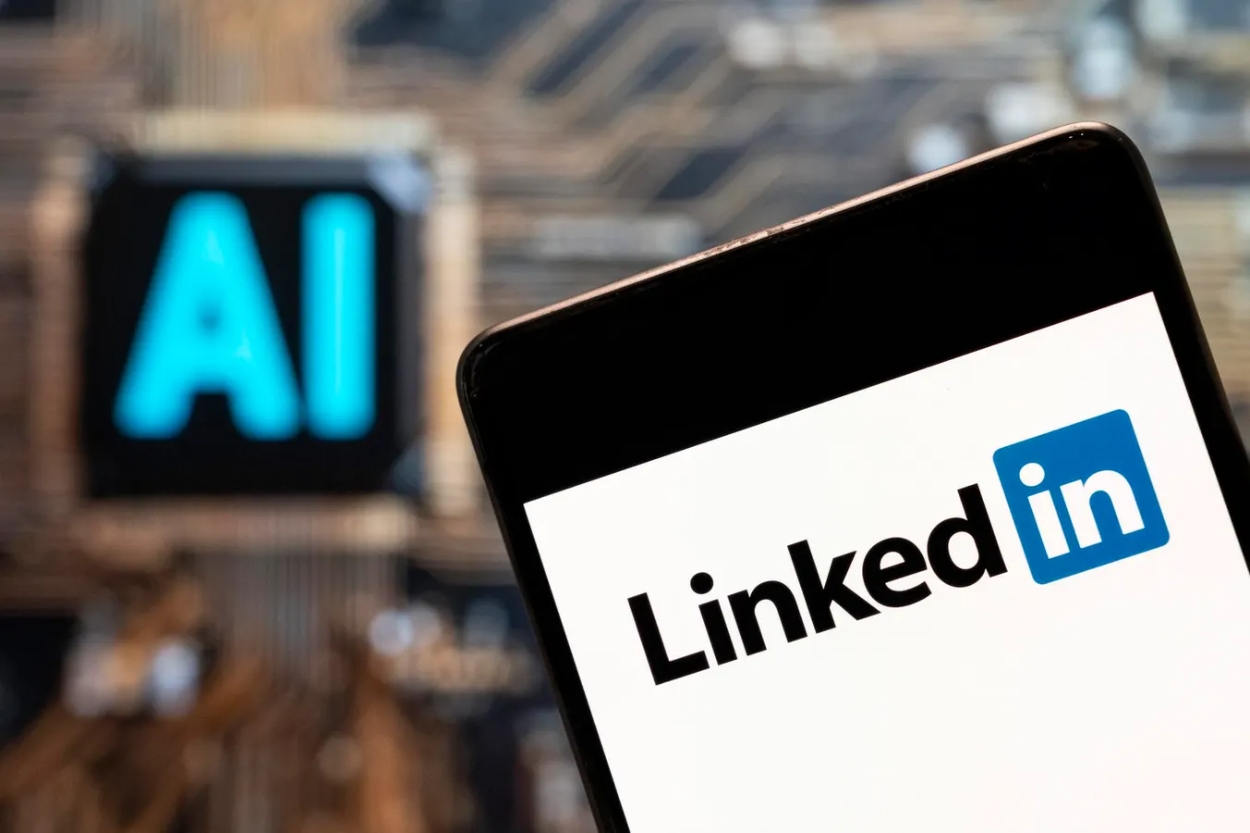 LinkedIn Perbarui Aturan Layanan, Gunakan Data untuk AI dan Iklan yang Lebih Personal