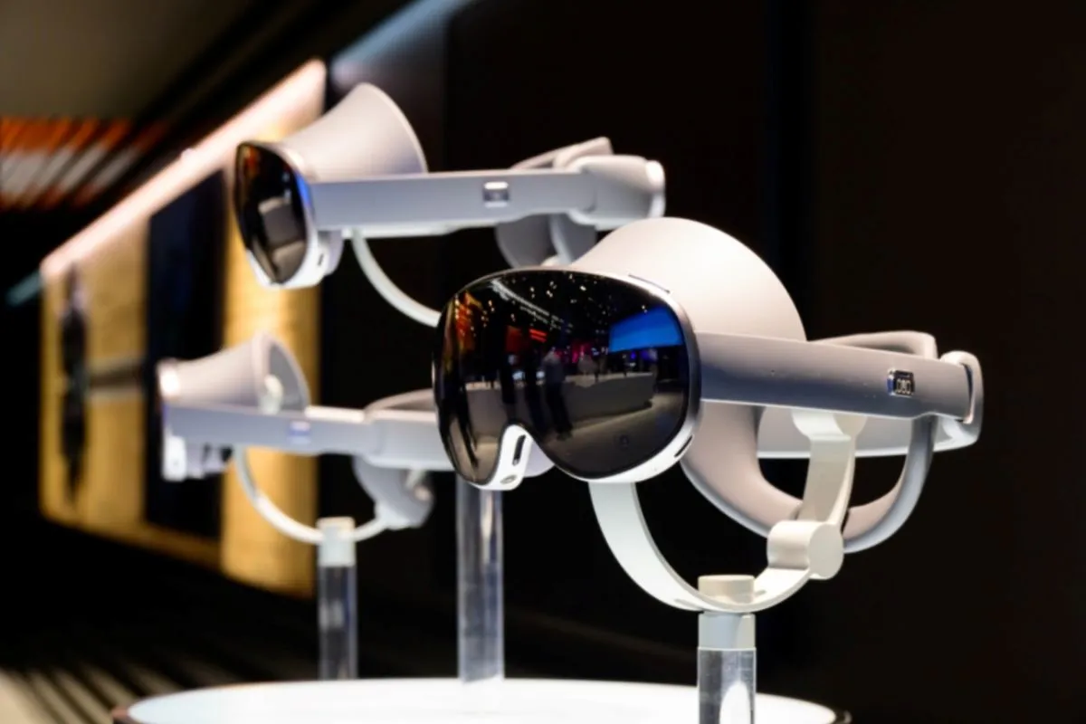 Samsung Tunda Rilis Headset XR Project Moohan, Ada Apa?