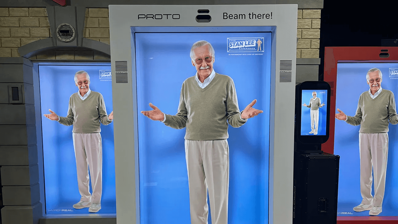 AI Hadirkan Hologram Stan Lee di L.A. Comic Con, Fans Bisa Ngobrol Langsung
