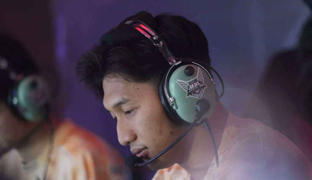 Bantai RRQ Tanpa Balas! Dewa United Esports Menggila di MPL ID S16, Muezza Jadi Bintang Kemenangan