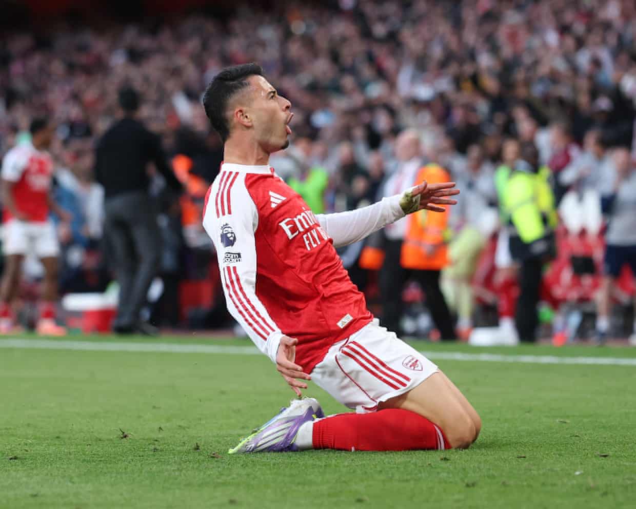 Sama Kuat, Arsenal vs Manchester City Imbang 1-1