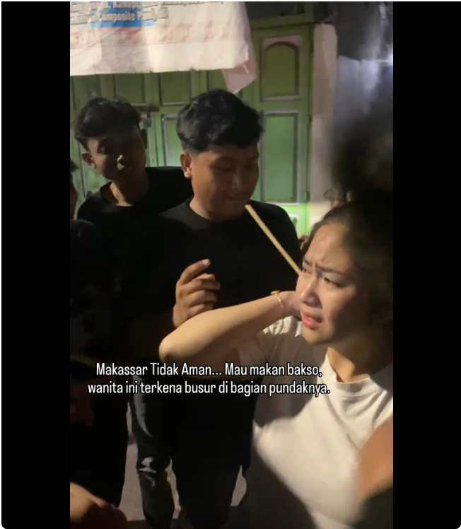 Viral! Wanita di Makassar Tertancap Busur Panah Saat Hendak Beli Bakso, Warganet Kampanyekan 'Makassar Tidak Aman'