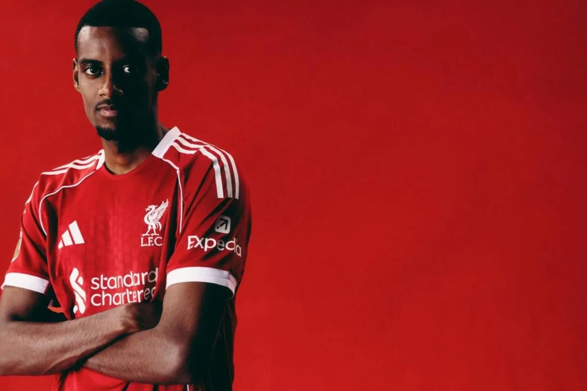 Jebolkan Gawang, Isak Ungkap Perasaannya Setelah Cetak Gol Debut untuk Liverpool