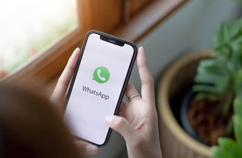 WhatsApp Rilis Fitur Terjemahan Pesan, Chat Multibahasa Kini Jadi Gampang!