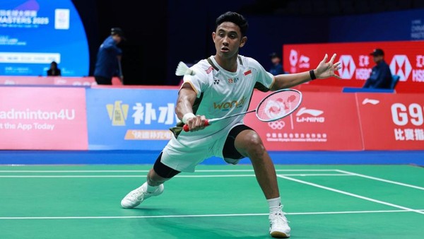 Alwi Farhan Cetak Sejarah, Tembus Semifinal Super 500 Pertama di Korea Open 2025