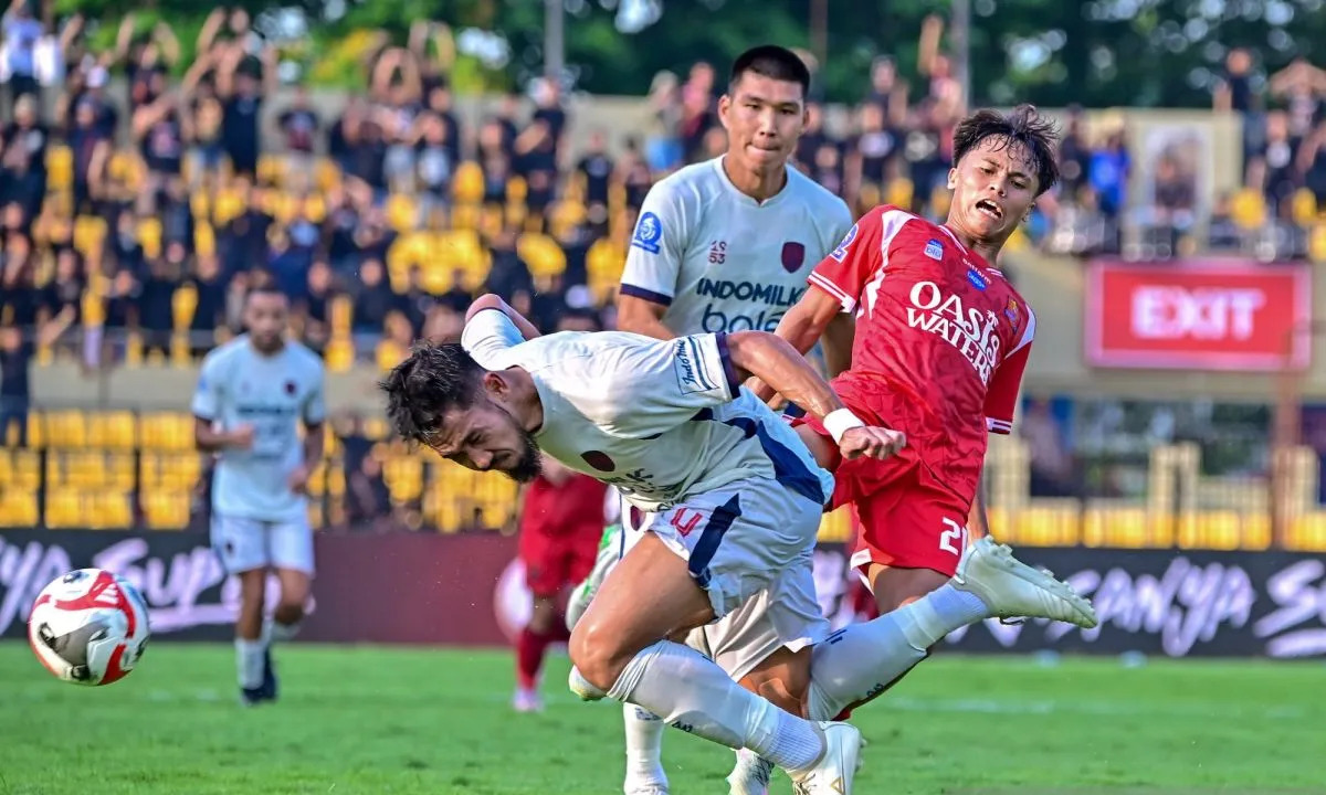 Persita Hadapi Persib di Bali, Carlos Pena Sebut Persiapan Tak Ideal Tanpa Dukungan Suporter