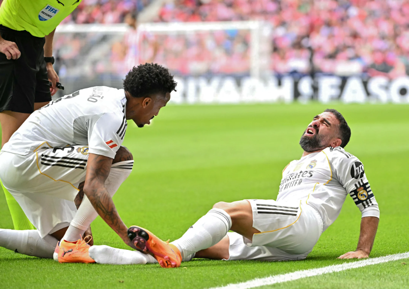 Real Madrid Krisis Bek Kanan! Carvajal dan Alexander-Arnold Cedera, Xabi Alonso Pusing Berat