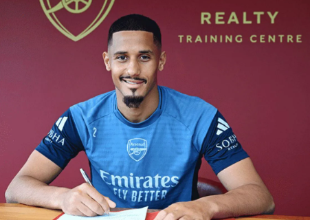 William Saliba Perpanjang Kontrak di Arsenal hingga 2030, Arteta Sebut Bek Terbaik Dunia!