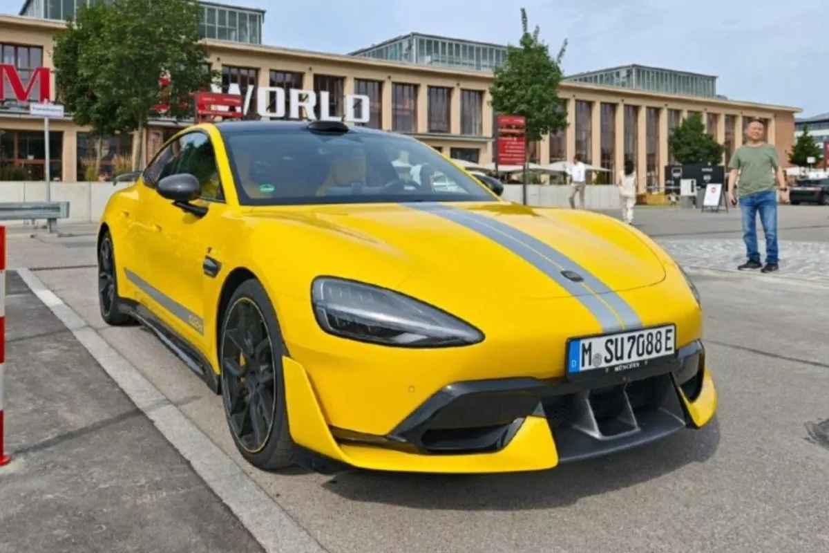 Xiaomi Bawa Mobil Listrik Premium SU7 Ultra ke Jepang, Harga Tembus Rp1,2 Miliar!