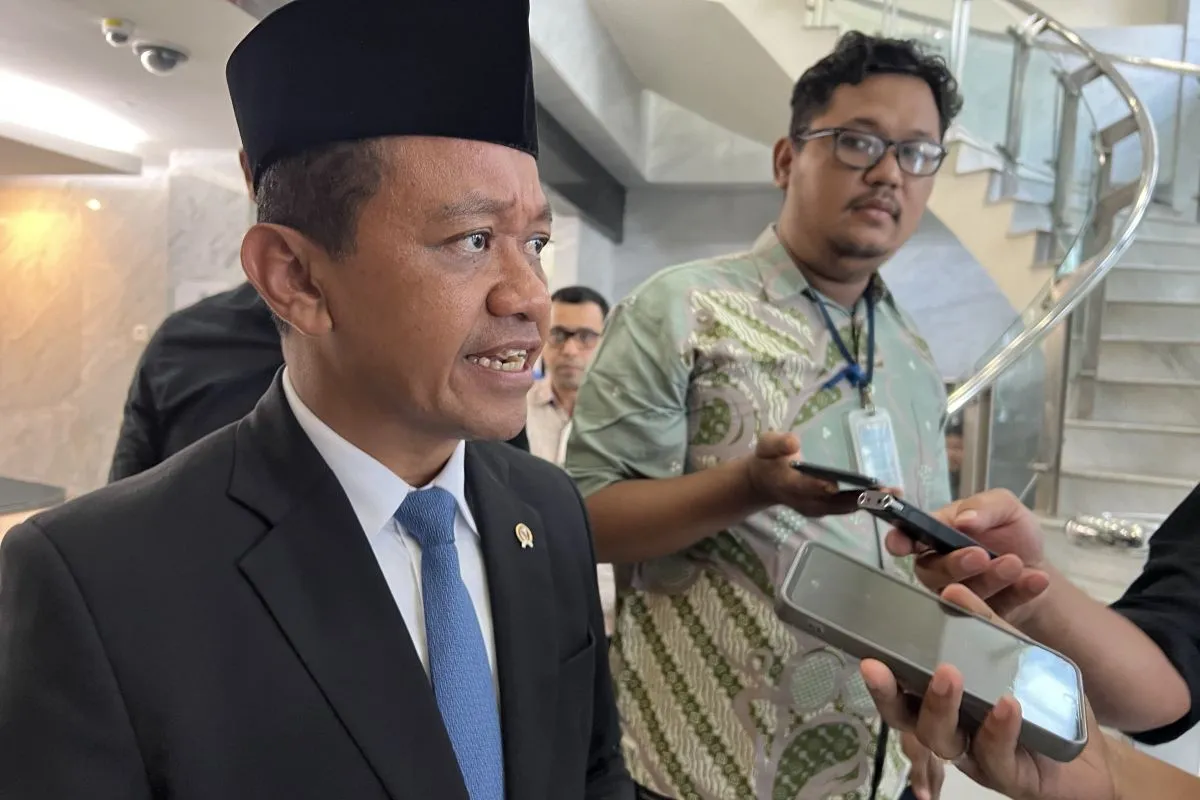 Menteri ESDM Digugat Warga Gegara BBM Langka di SPBU Shell, Responsnya Mengejutkan!